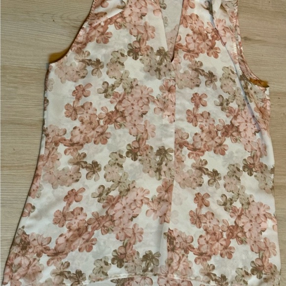 Rose & Olive Floral Deep Slit Blouse Medium Sheer Boho Style - Like New - Picture 2 of 13